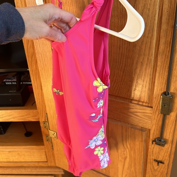 Lands End girl’s bathing suit - Picture 4 of 5